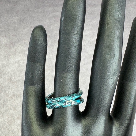 Gucci Garden Silver and Blue Enamel Snake Motif Ring - Picture 8 of 11